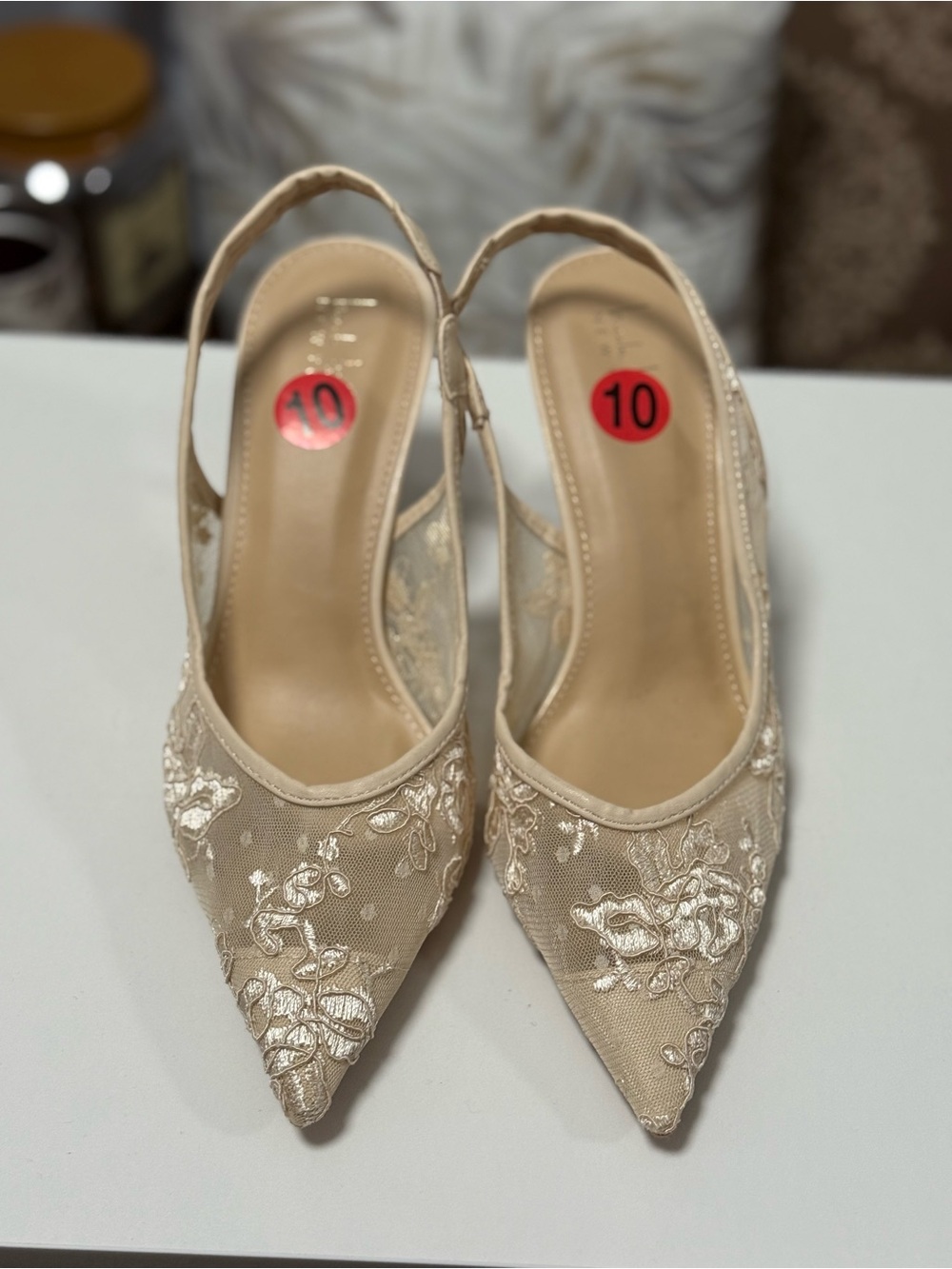 Elegant Women's Slingback Pointed-Toe Heels in Beige Lace